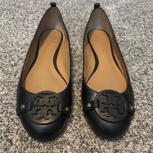 Tory Burch Black Leather Flats with Emblem